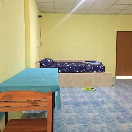 Song Pee Nong Resort Phattalung Phatthalung Esterno foto