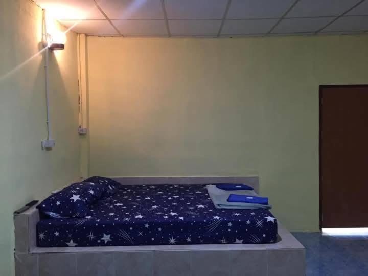 Song Pee Nong Resort Phattalung Phatthalung Esterno foto